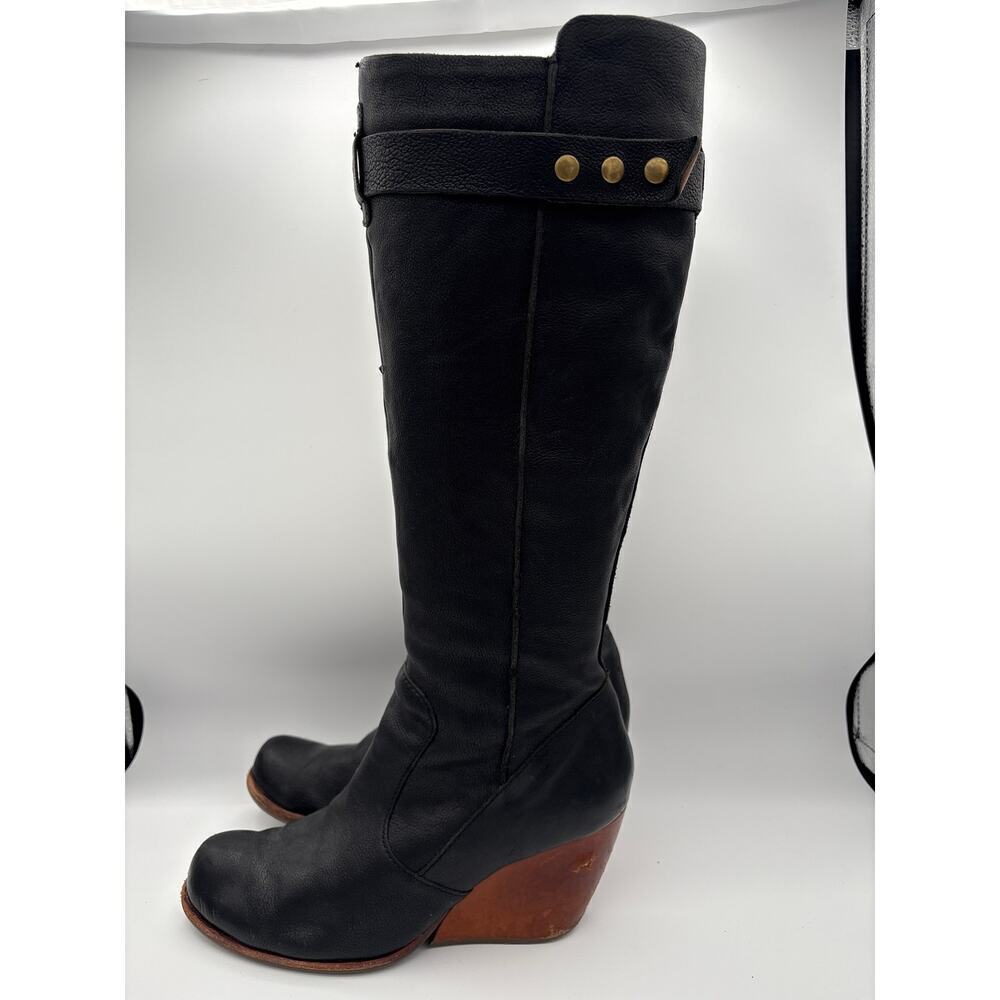 Women’s Size 7 1/2 Kork-Ease Leather and Suede Boots